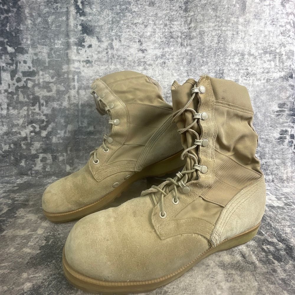 Wellco Hot Weather Military Combat Boots Mens Size 10R Desert Tan Vibram Sole